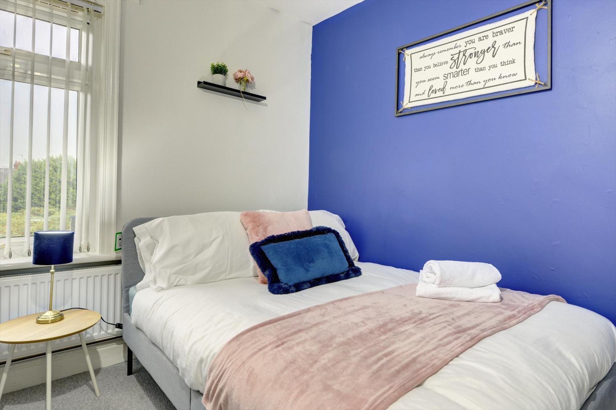 Stunning And Lovely 3 Bed House - Catch 22 Coventry Esterno foto