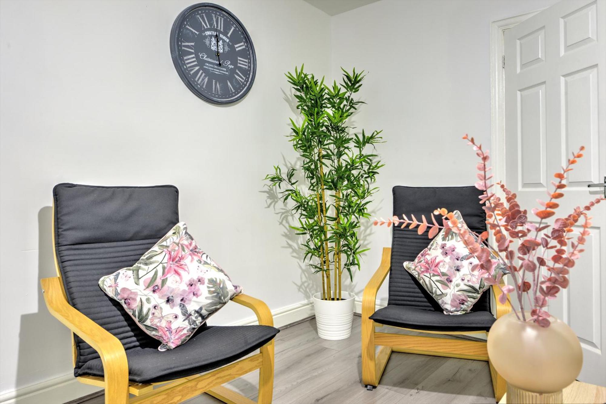 Stunning And Lovely 3 Bed House - Catch 22 Coventry Esterno foto