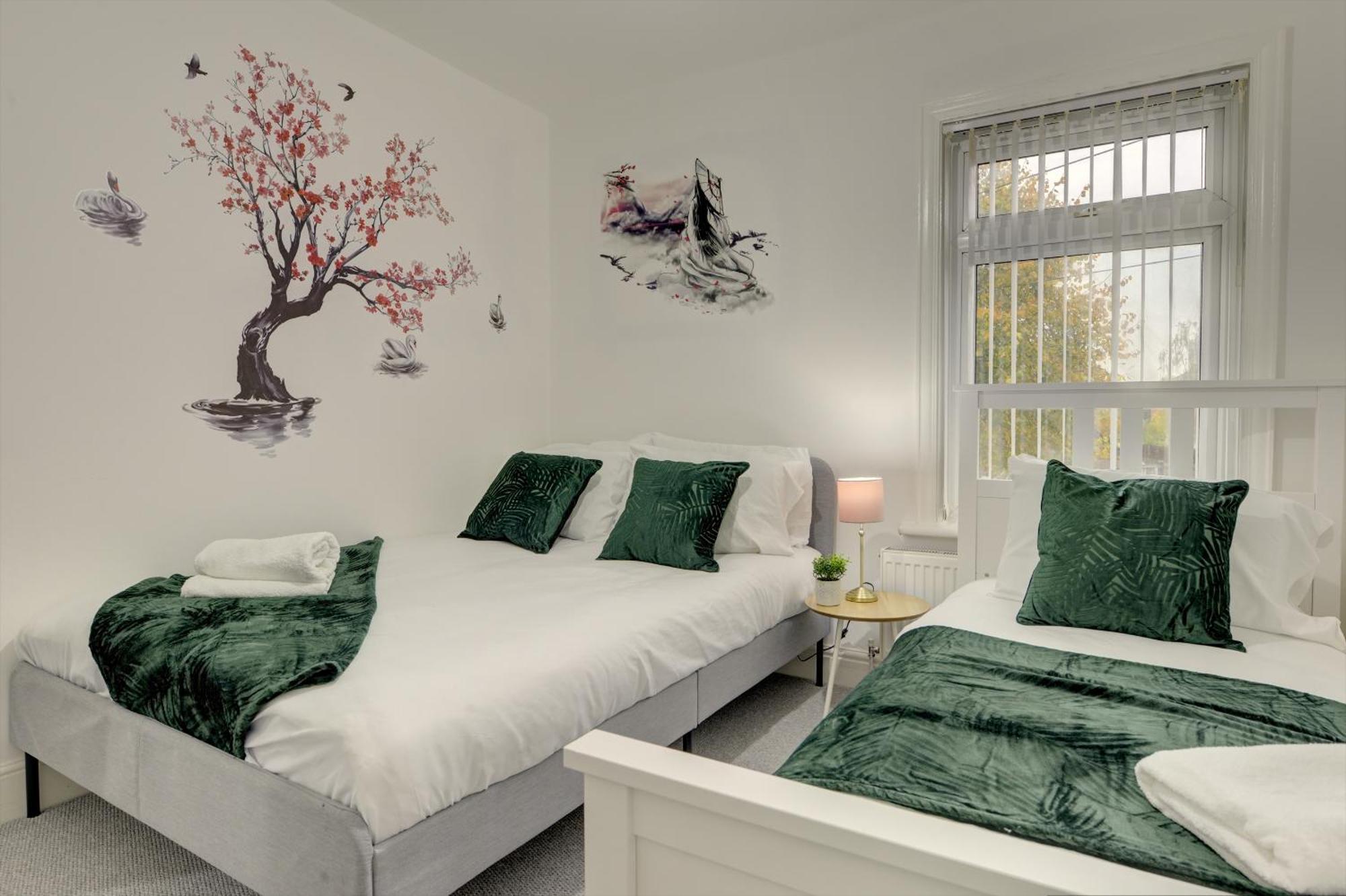 Stunning And Lovely 3 Bed House - Catch 22 Coventry Esterno foto