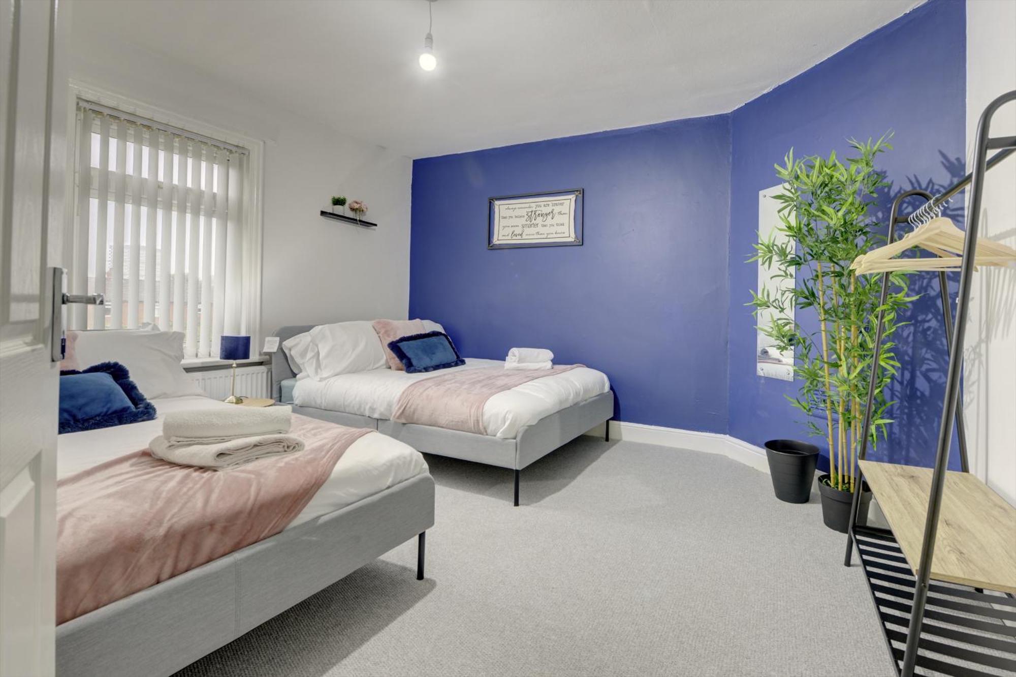 Stunning And Lovely 3 Bed House - Catch 22 Coventry Esterno foto