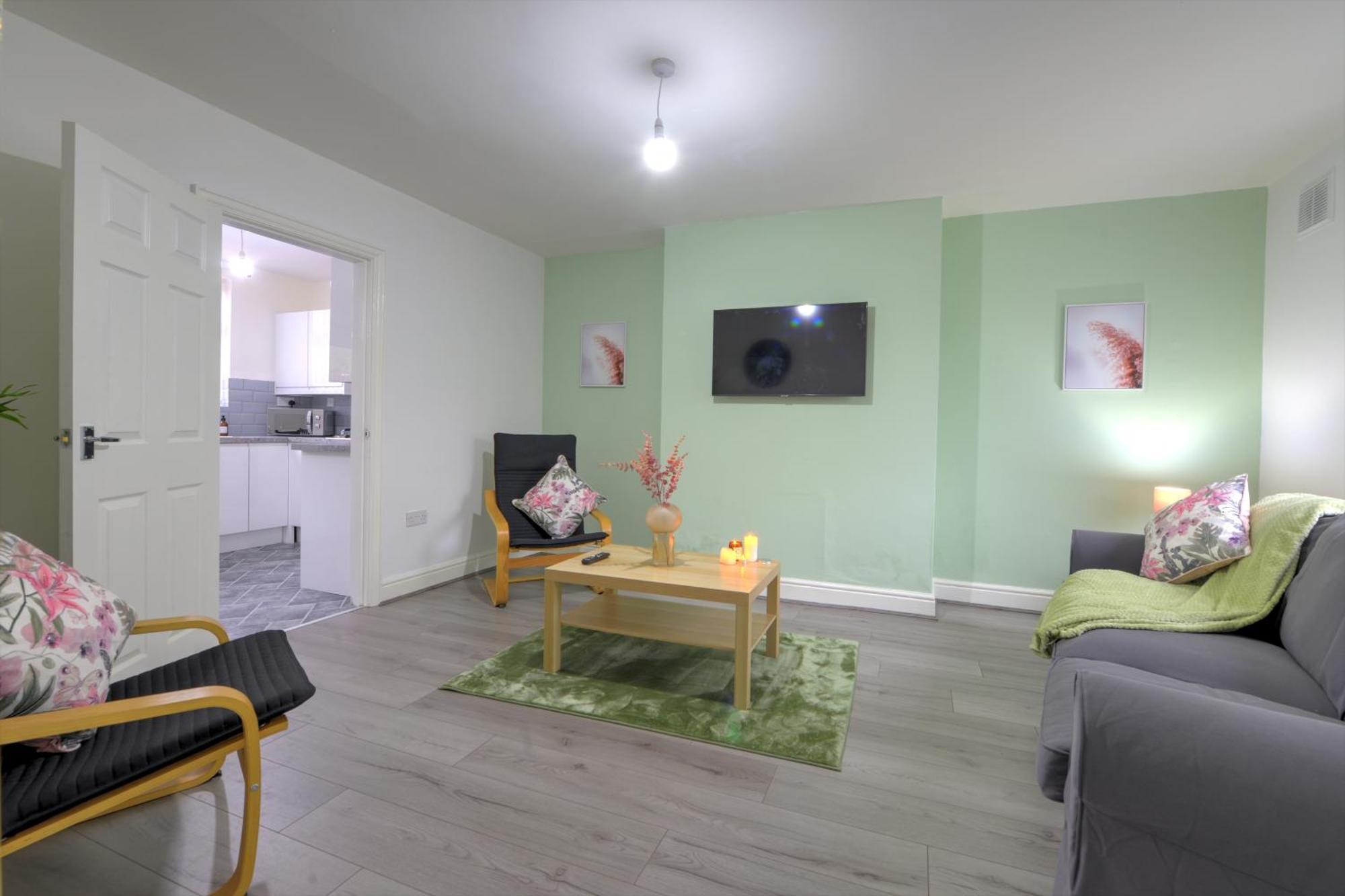 Stunning And Lovely 3 Bed House - Catch 22 Coventry Esterno foto
